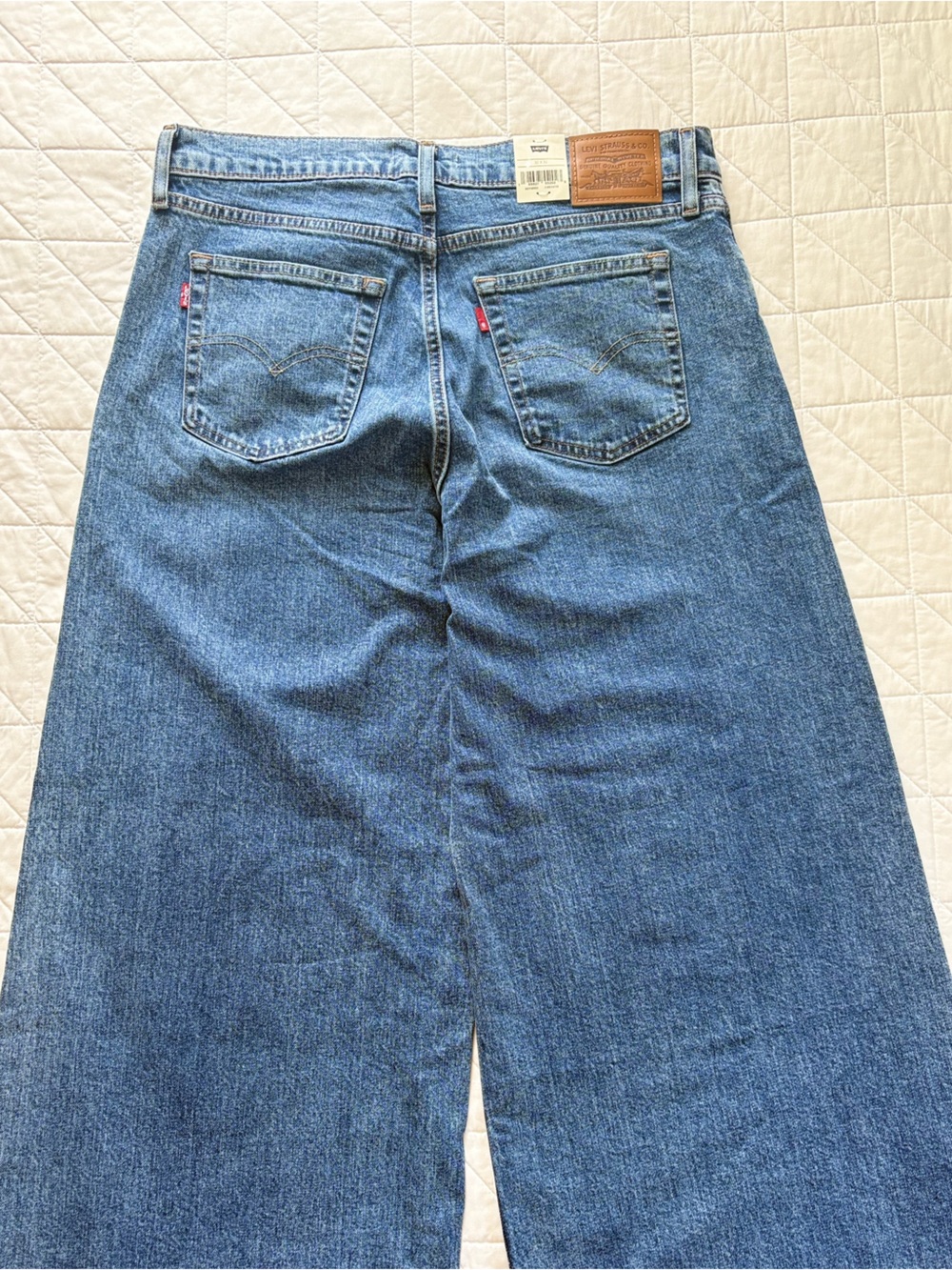 Levi's Premium 728 High-Rise Wide-Leg Denim Jeans - Women’s Size 32x32 NWT - Picture 7 of 11